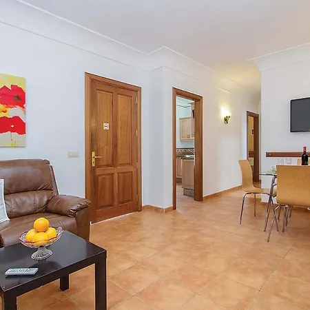 Playa Blanca Sleeps 4 Wifi Vila